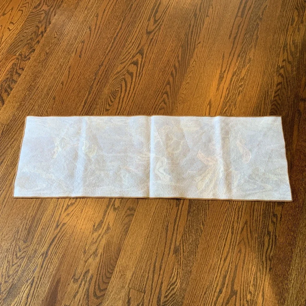 Table Expressions Lena Liu Angel Tapestry Table Runner Gold 37.5‎ X 12.5